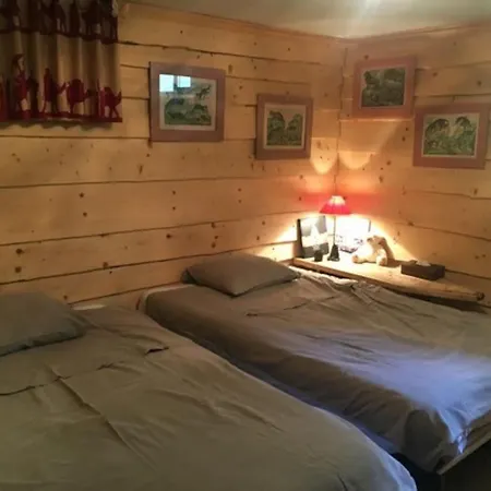 Cosy Chalet Mountain View - Gstaad Appartement Lauenen
